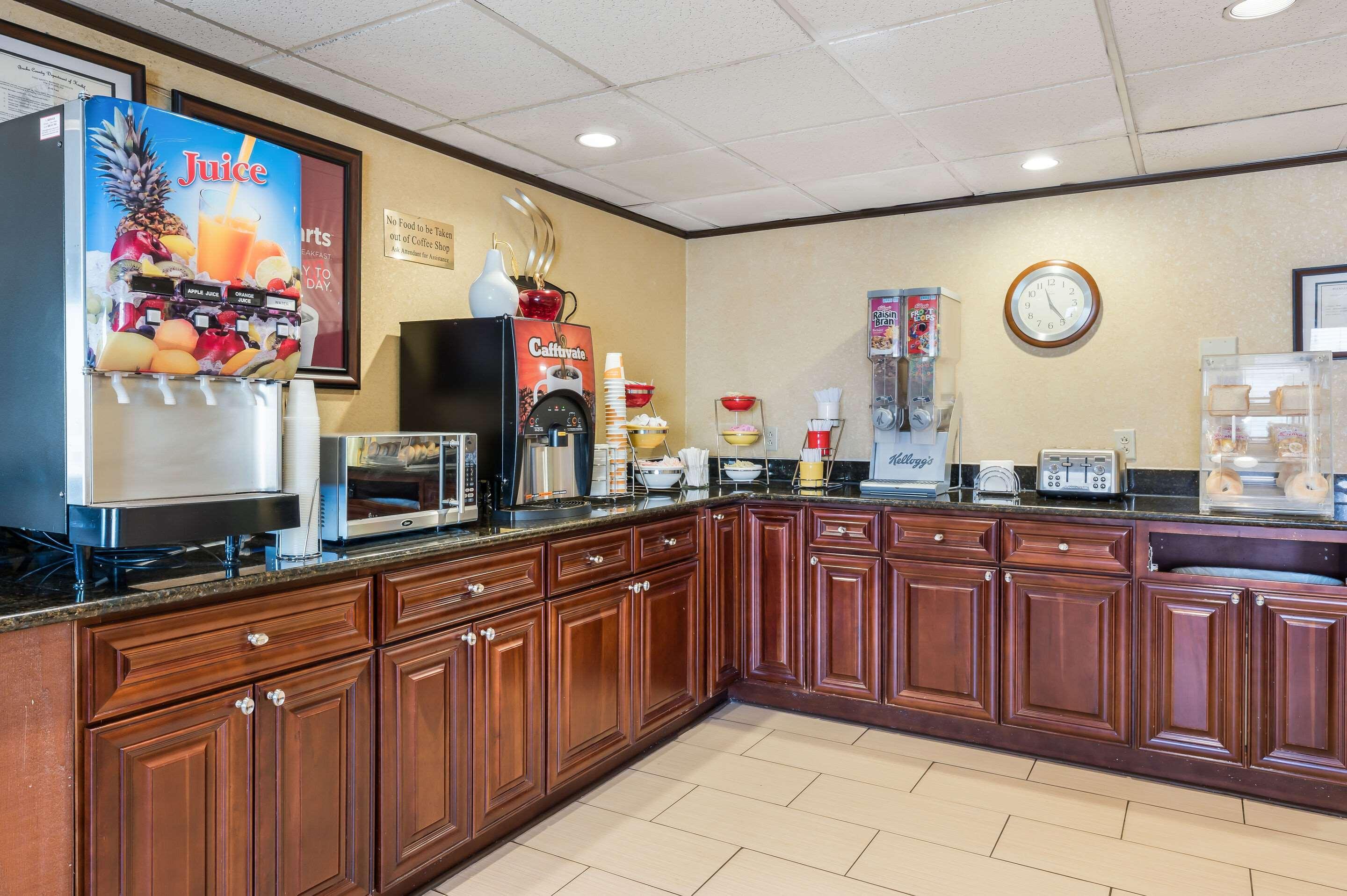 Econo Lodge Quakertown Zewnętrze zdjęcie