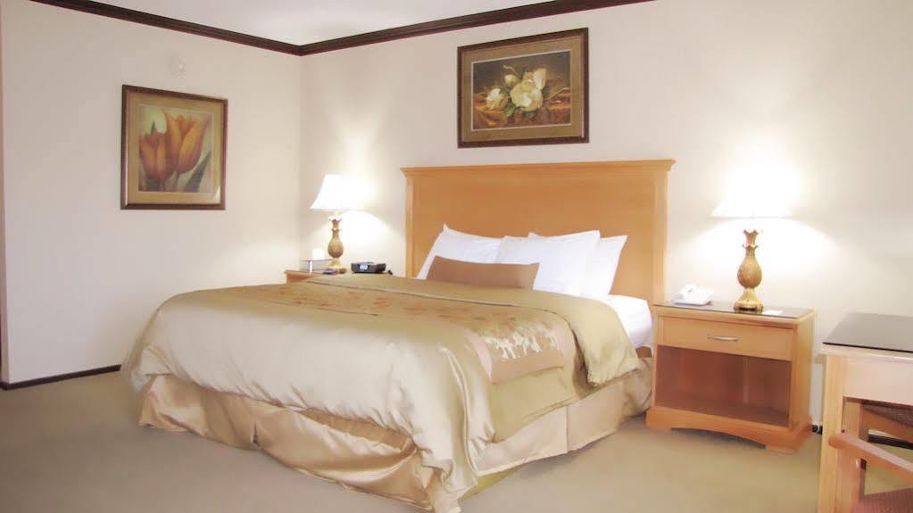Econo Lodge Quakertown Zewnętrze zdjęcie